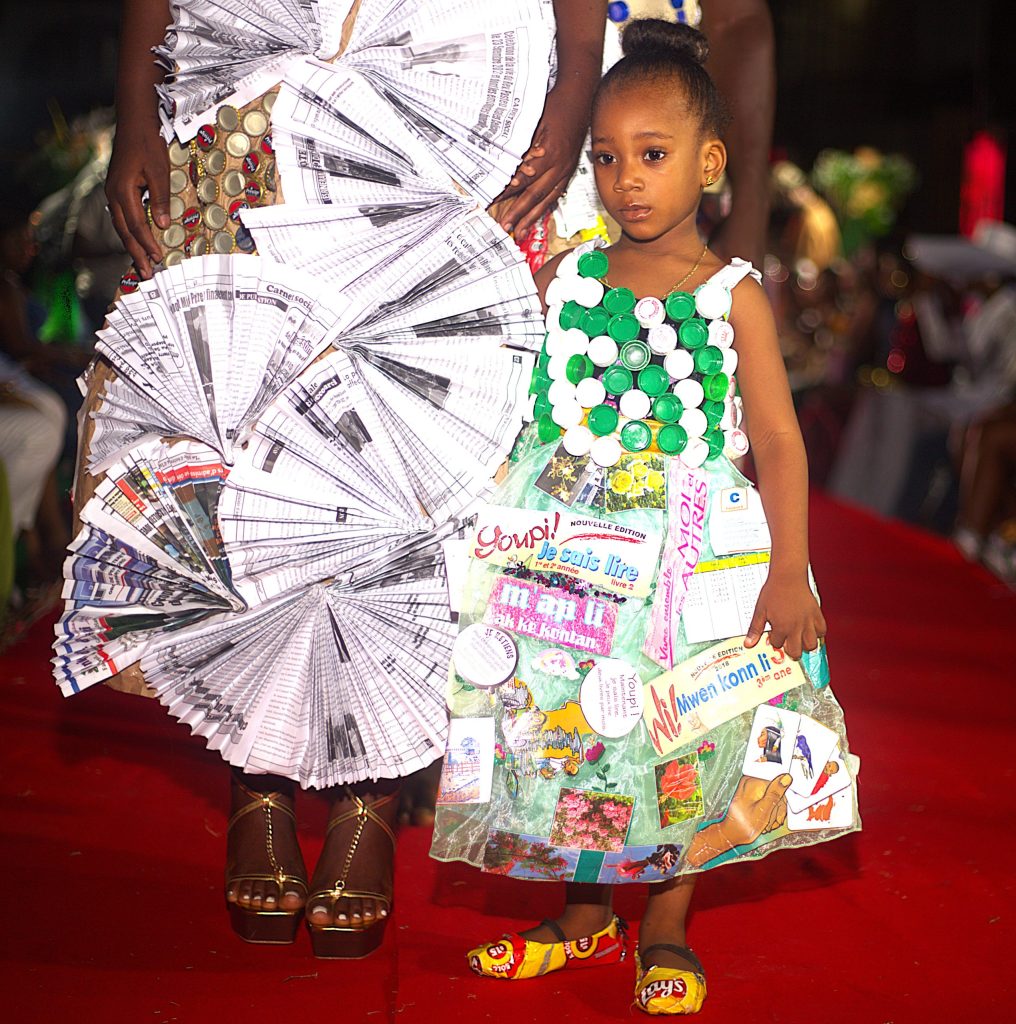 Outfits made from recycled waste in epic Cap-Haïtien ‘Trashion Show’ | PHOTOS