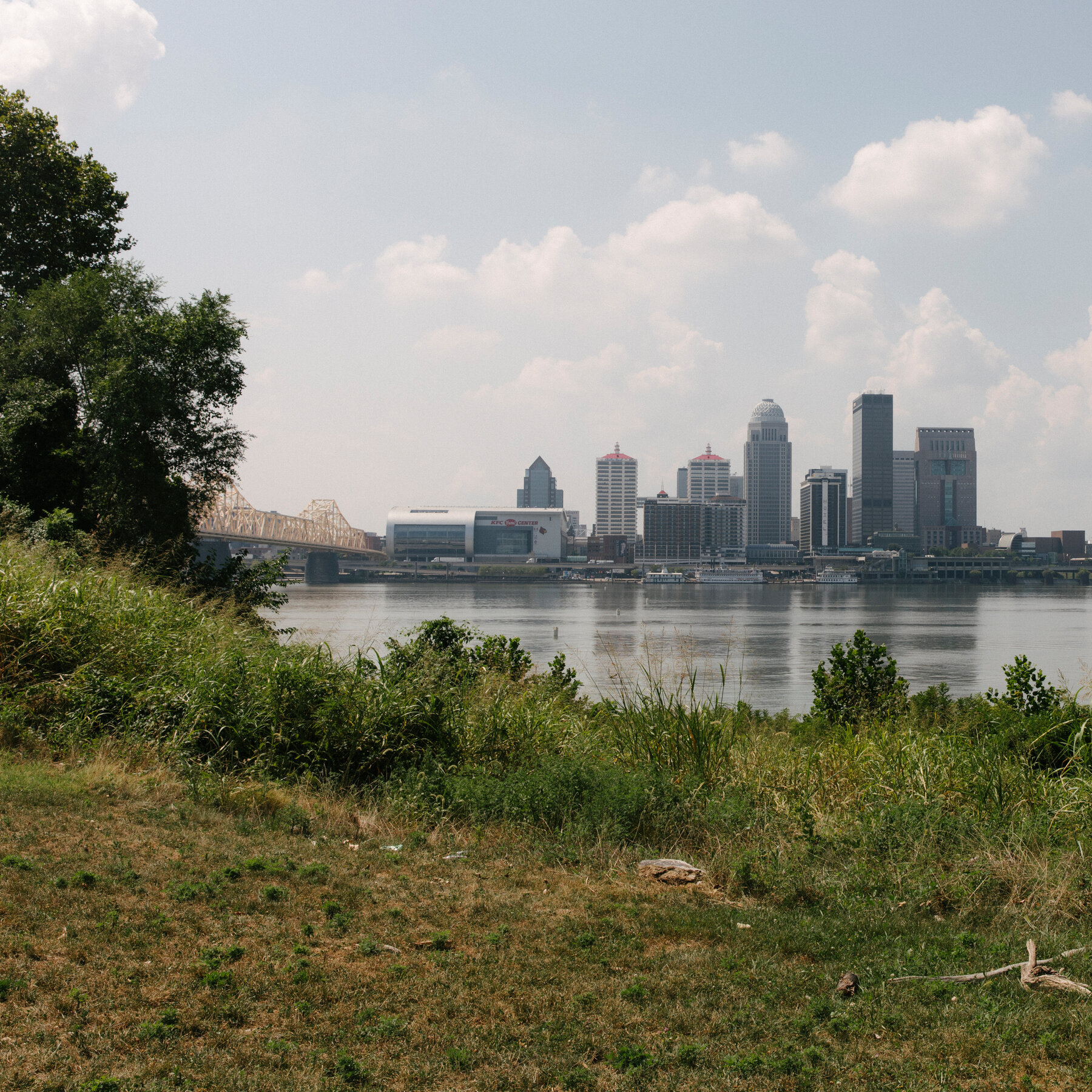 A Risky Bet: Louisville’s Democratic Mayor Accommodates ICE