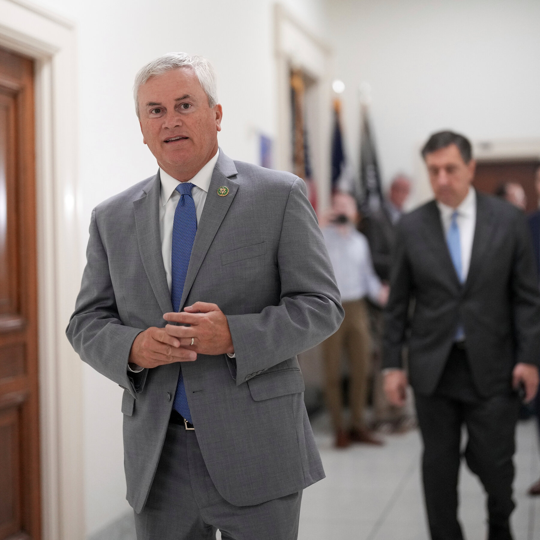 Justice Dept. Will Begin Sharing Epstein Files on Friday, Top Republican Says