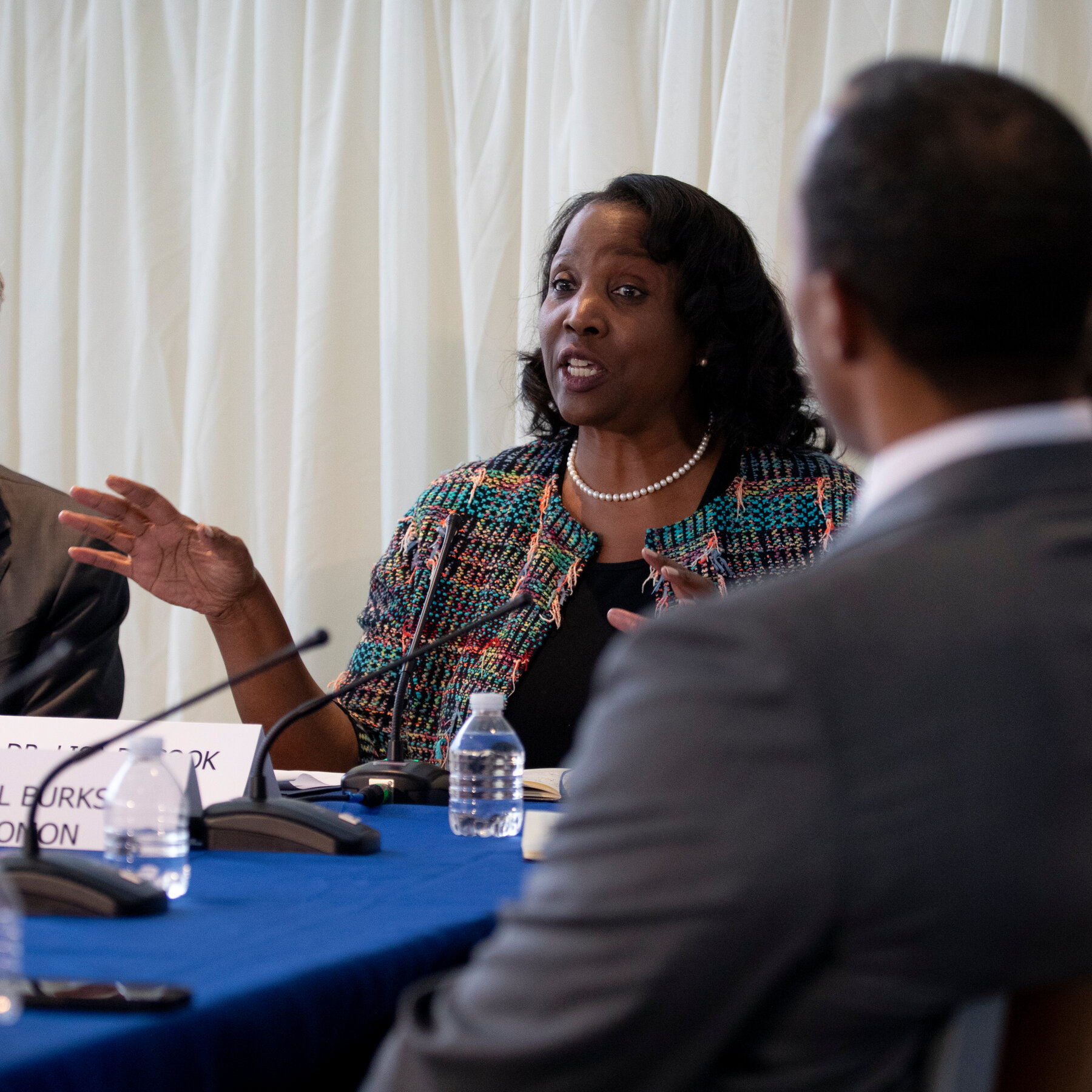 Trump Calls for Fed Governor Lisa Cook to Resign Amid Campaign to Remake Central Bank