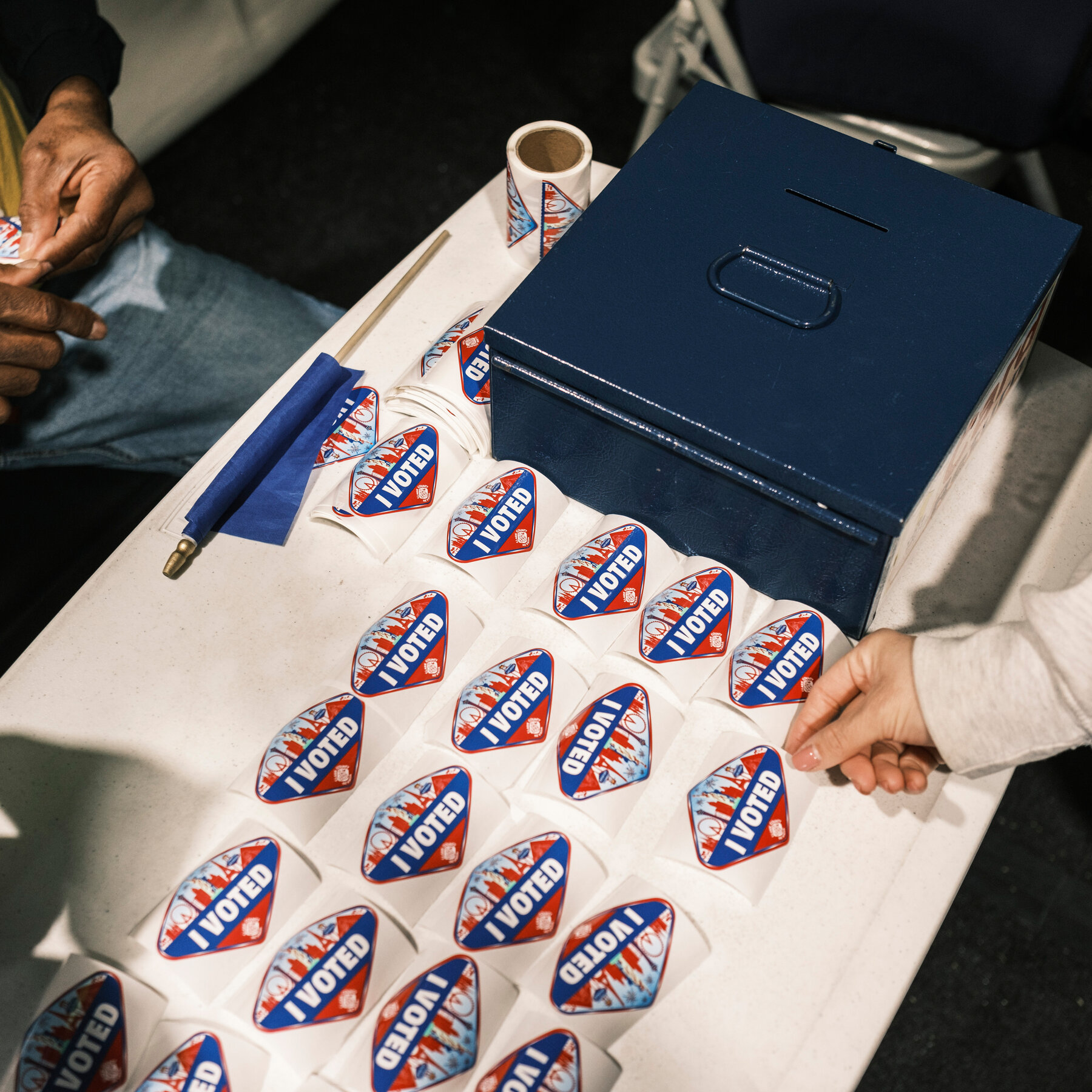 5 Takeaways From the Times Analysis of Democratic Decline in Voter Registration