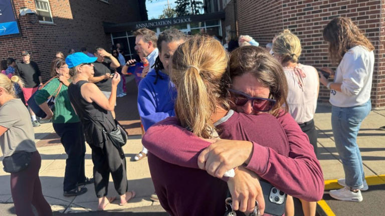 Minnesota : messe de rentrée des classes transformée en tragédie, des écoliers tués et blessés