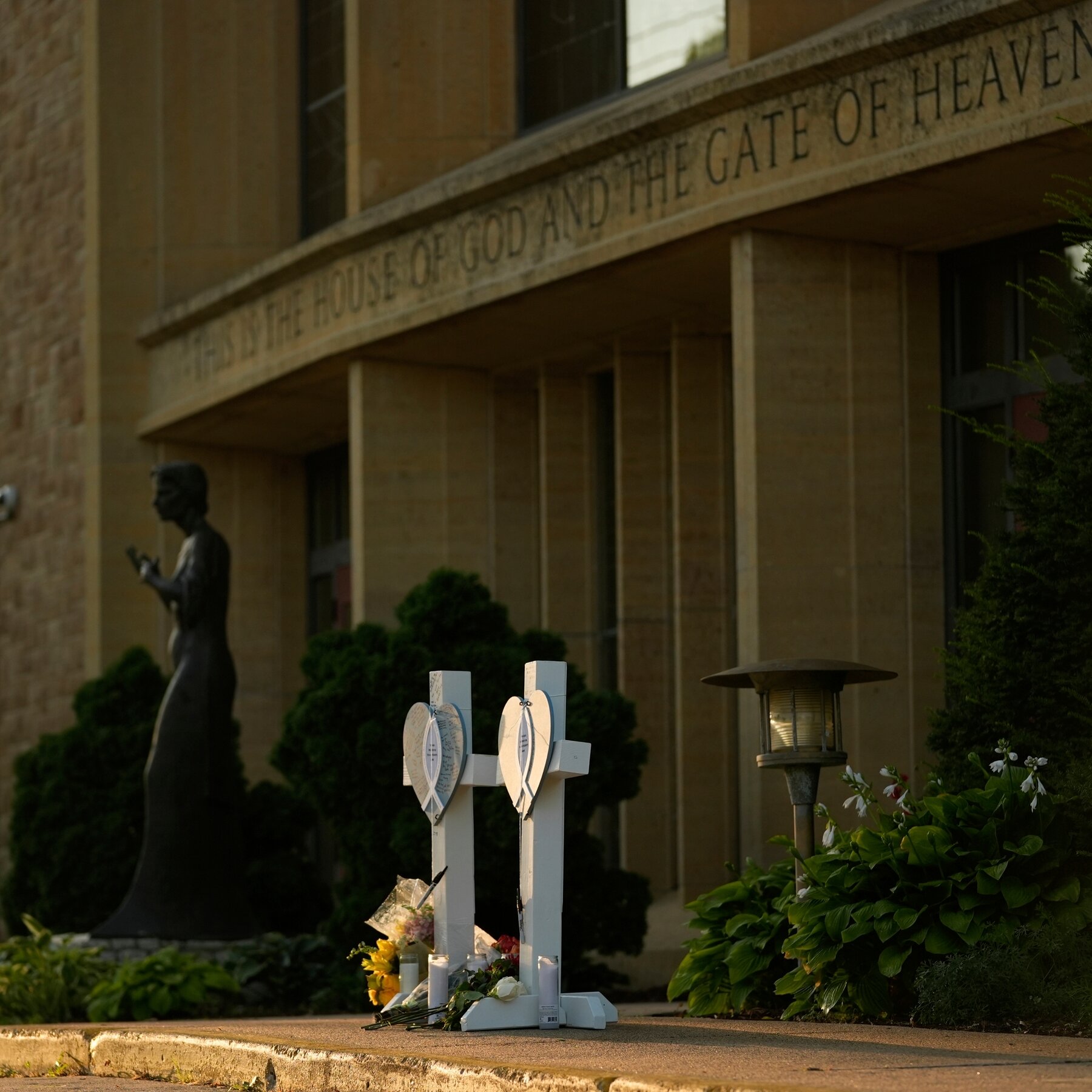Annunciation Catholic Church Reels From Deadly Minneapolis Shooting
