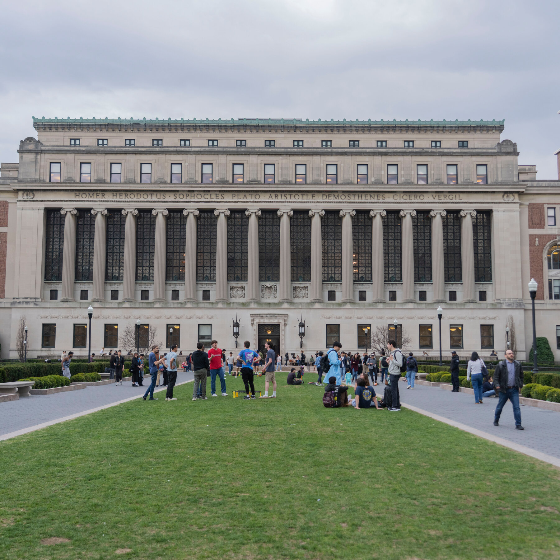 International Student Enrollments Stay Steady at Columbia and Princeton