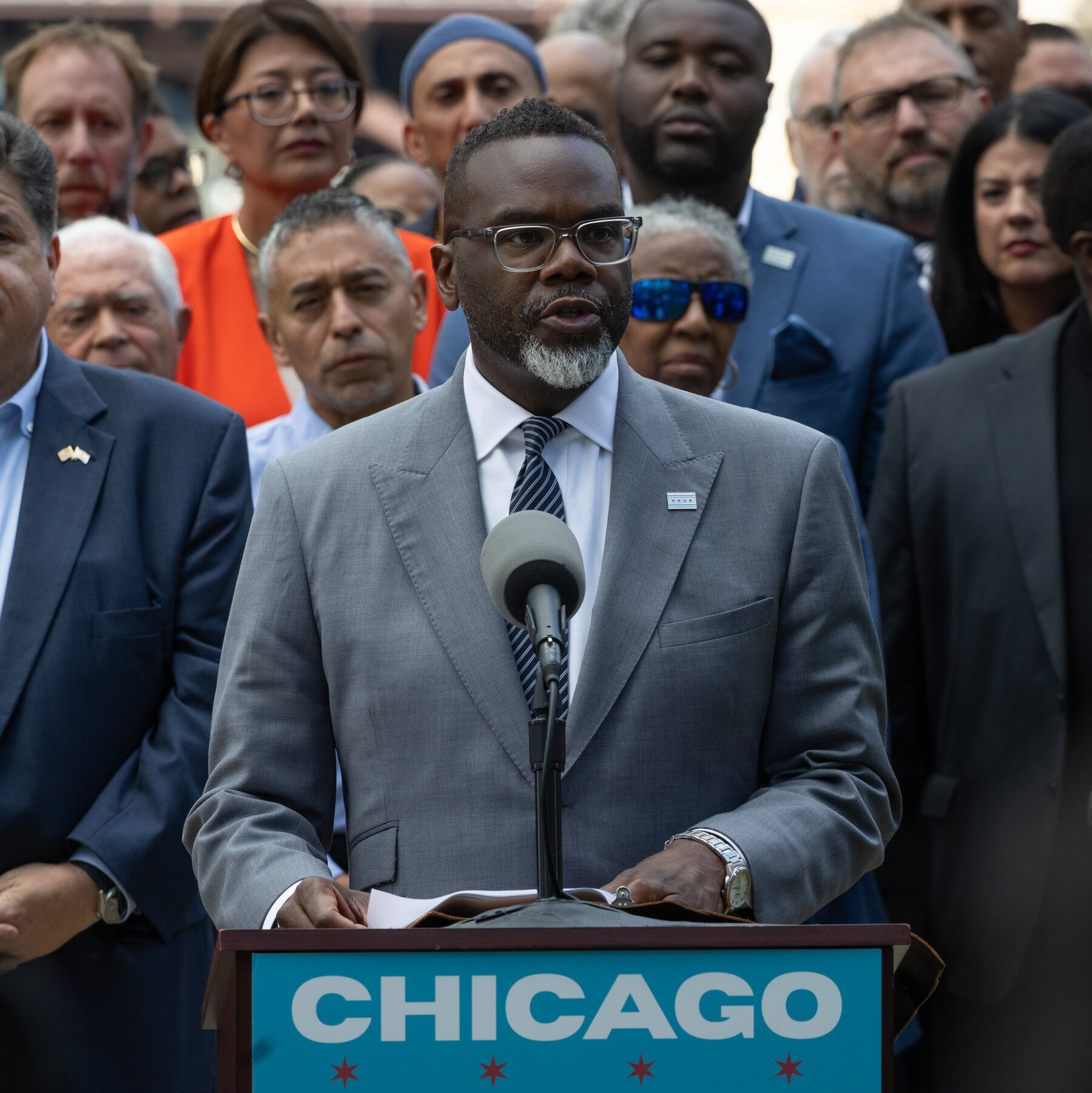 Chicago’s mayor rejects Trump’s plans to send troops to his city.