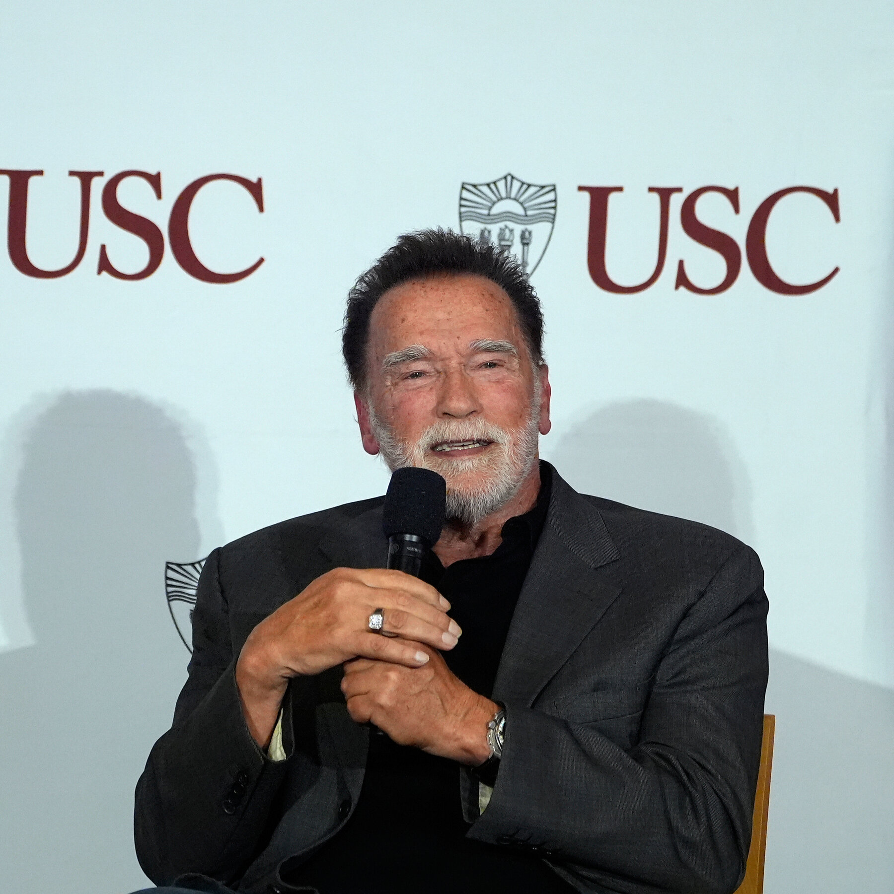 Schwarzenegger Urges Voters to Reject California Redistricting Measure
