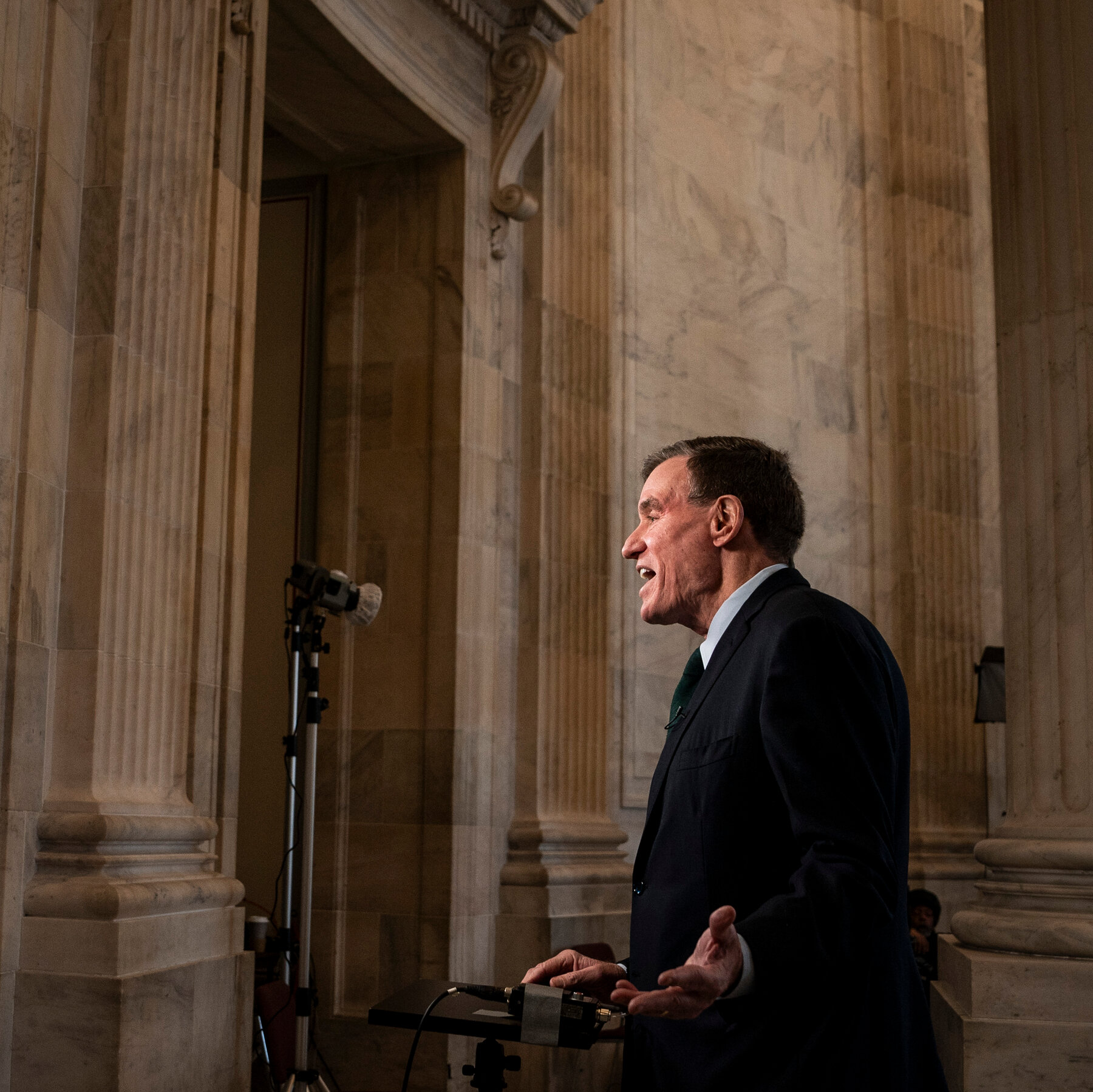 Warner Accuses Trump Administration of Undermining National Security