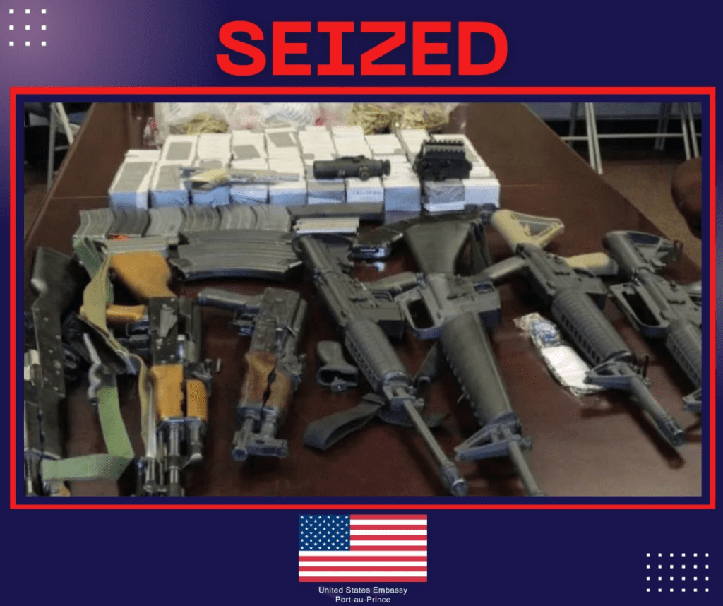 Etats-Unis : Washington annonce la saisie de 23 000 armes et stupéfiants destinés à Haïti, mais n’a signalé aucune arrestation