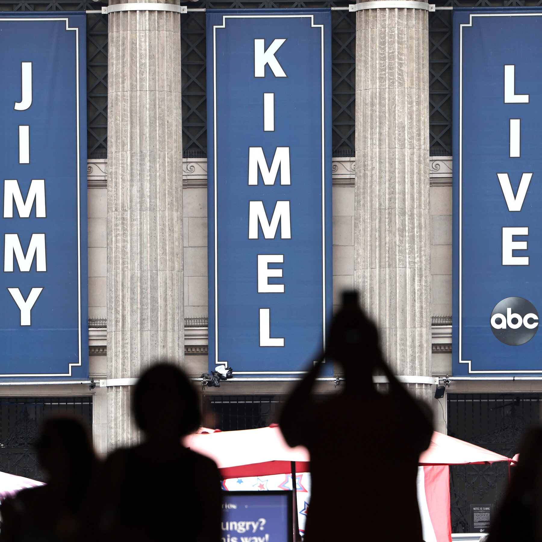 Politicians and Celebrities Weigh In on Jimmy Kimmel’s Return to Late Night