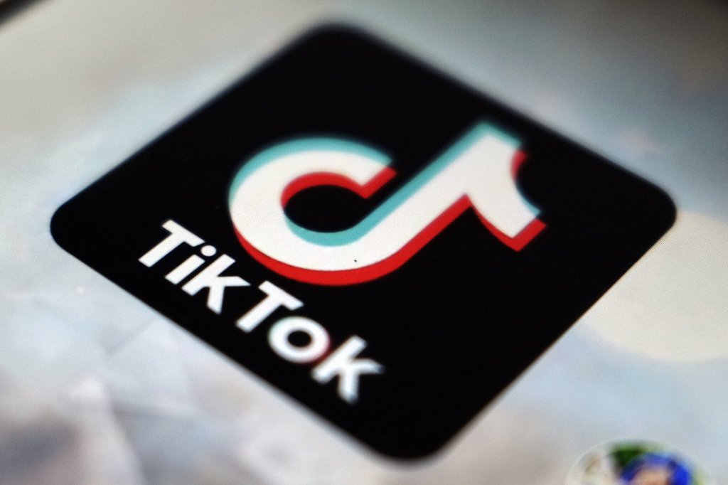 TikTok failed to keep kids off platform, Canadian privacy watchdogs find
