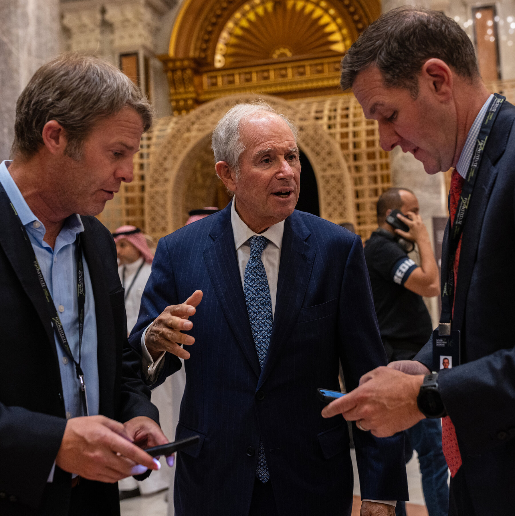 Billionaire Trump Ally Emerges as Key Broker in Harvard Fight