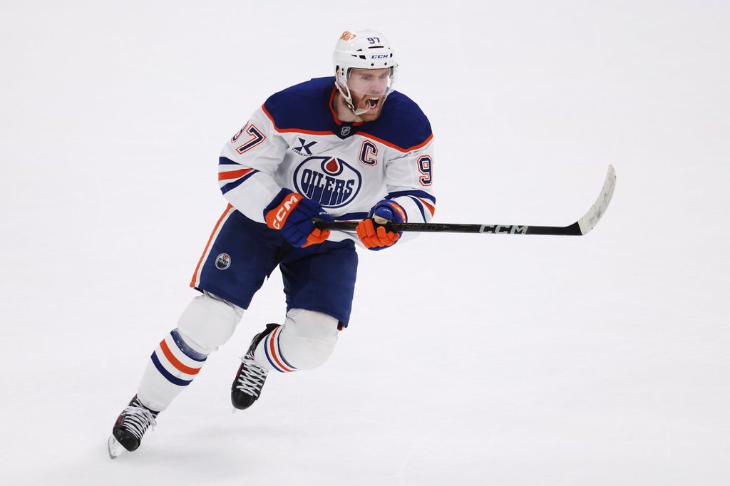Connor McDavid, Oilers agree to 2-year, US$12.5M extension