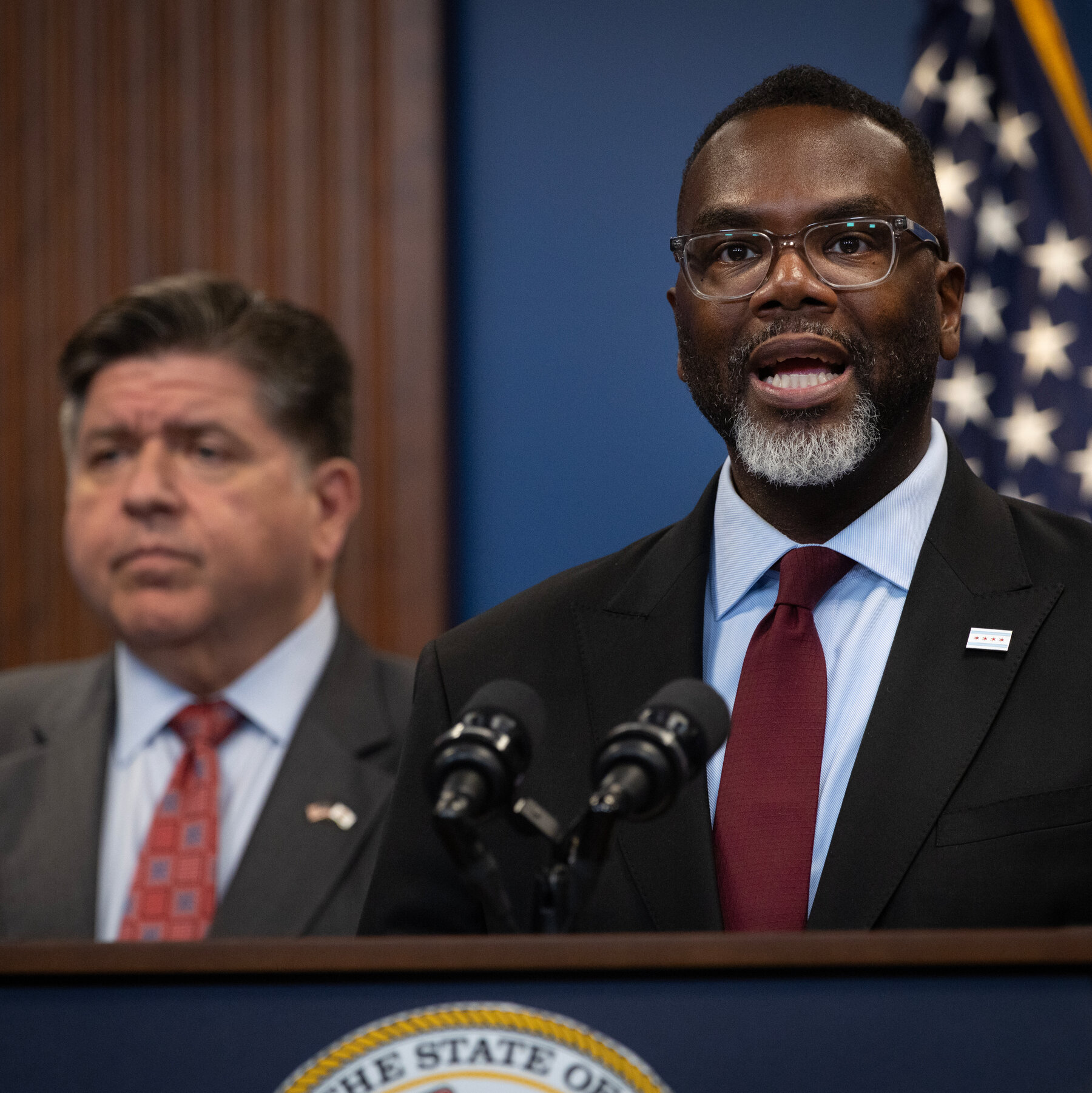 Trump Says Chicago Mayor and Illinois Governor Should Be Jailed Amid National Guard Tensions