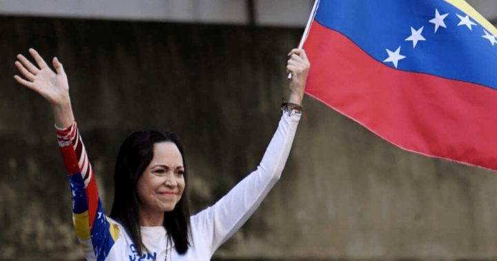 Maria Corina Machado, figure de l’opposition vénézuélienne, reçoit le prix Nobel de la paix 2025