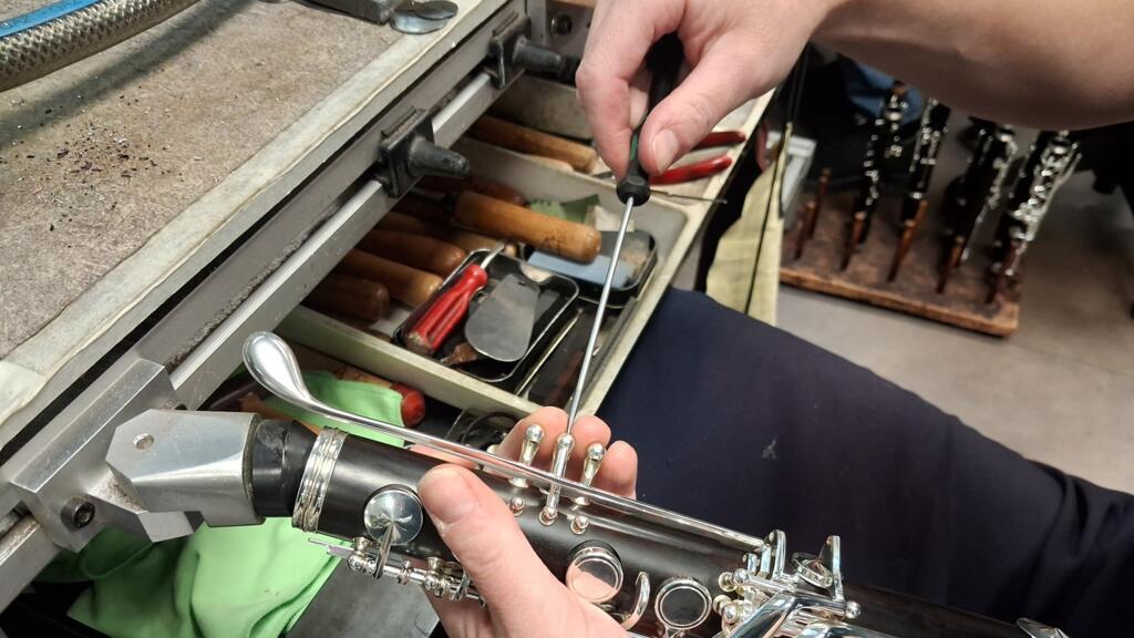 Generations of musicians threatened by US tariffs, say French instrument makers