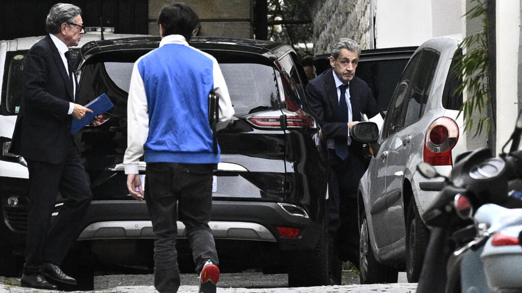 Sarkozy to begin five-year jail term on 21 October in Paris prison