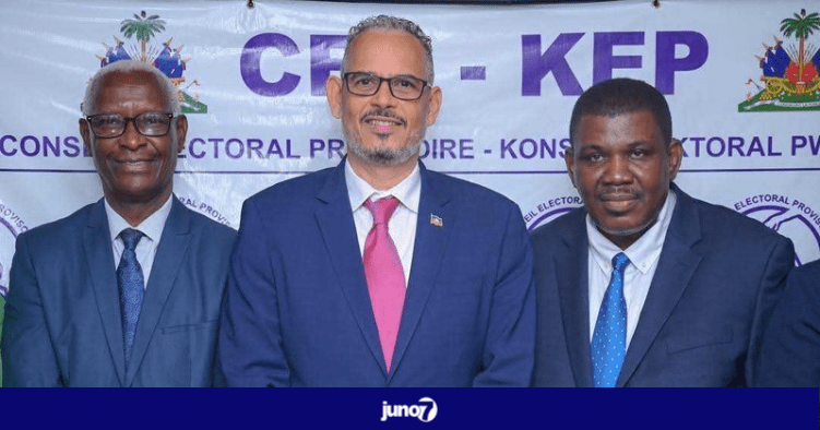 Le Premier ministre Alix Didier Fils Aimé rencontre le nouveau bureau du CEP président par Jacques Desrosiers