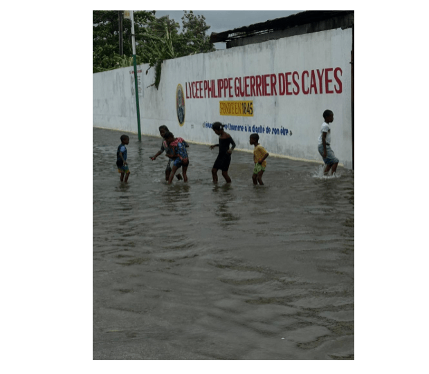 Ouragan Melissa : aux Cayes, l’abri provisoire Philippe Guerrier sans secours ni encadrement (audio)
