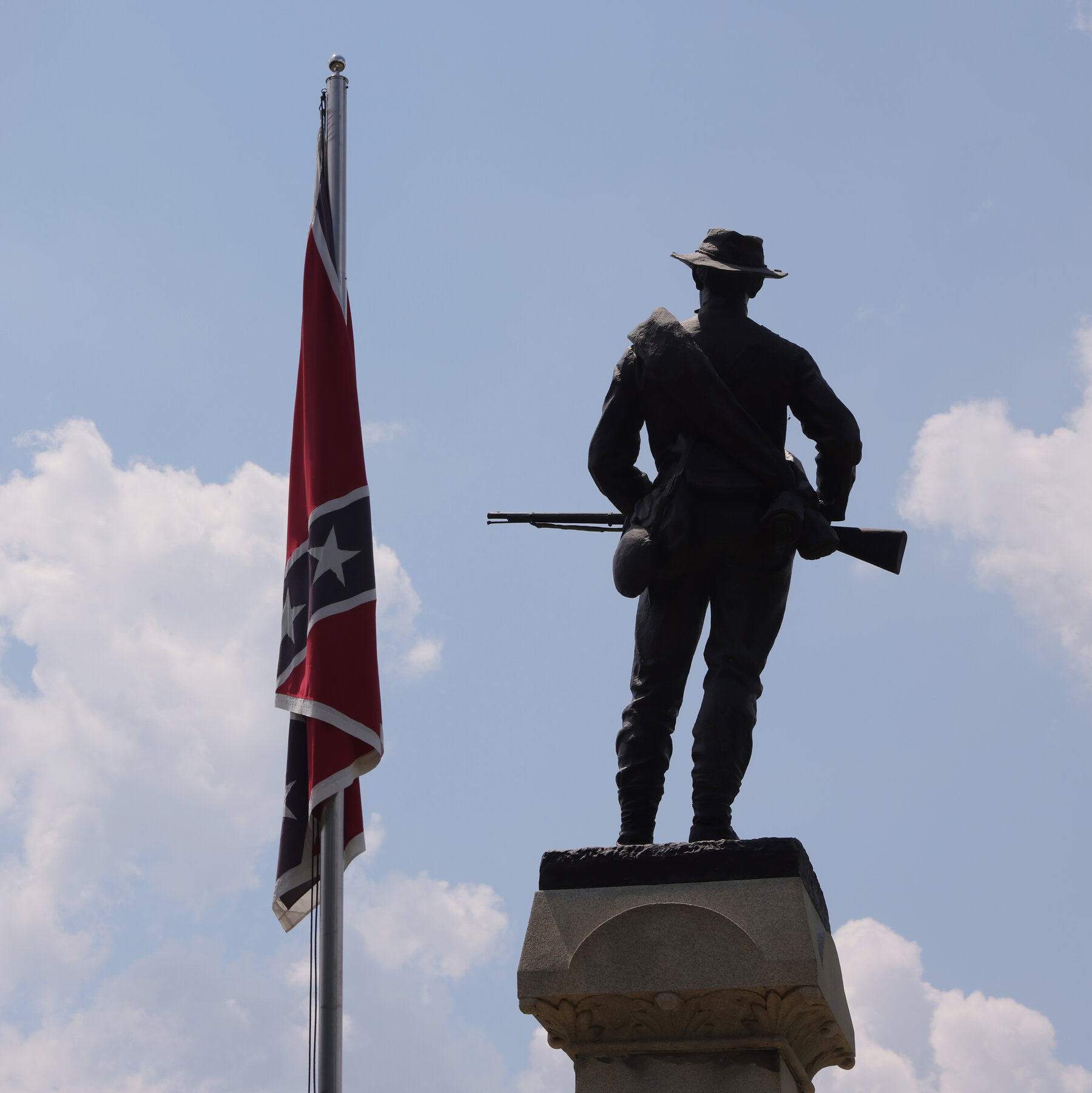 An Old Debate Meets a New Solution for N.C.’s Confederate Statues