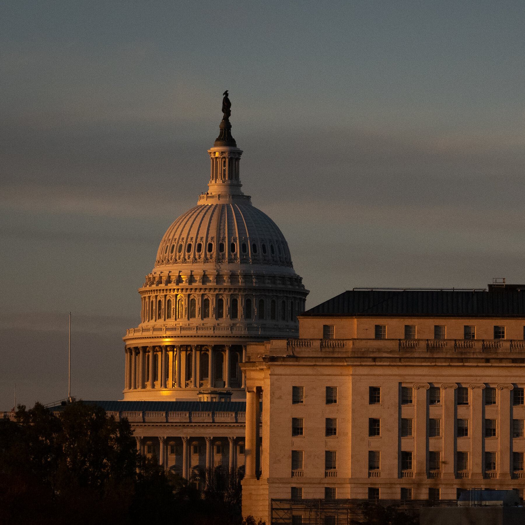 Democrats Raise Concerns After Trump Officials Give Boat Strikes Briefing