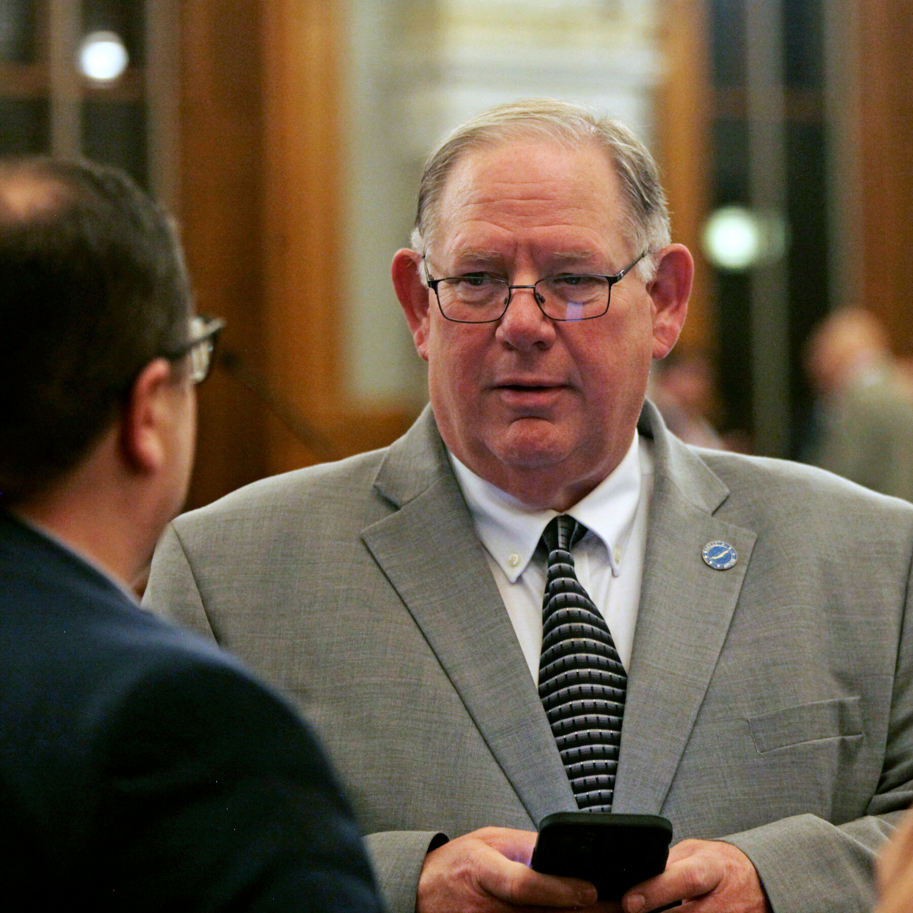 Some Kansas Republicans Resist Redistricting Efforts Amid Growing Skepticism