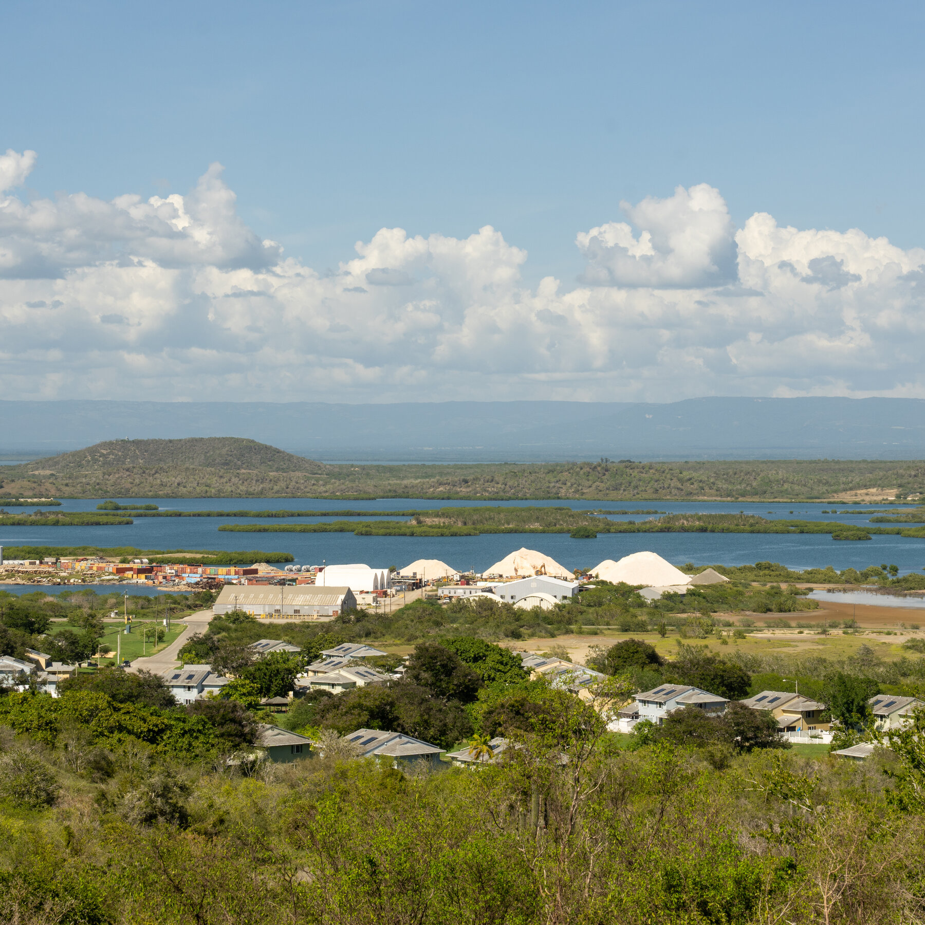 Hurricane Melissa Evacuees Return to Guantánamo Base