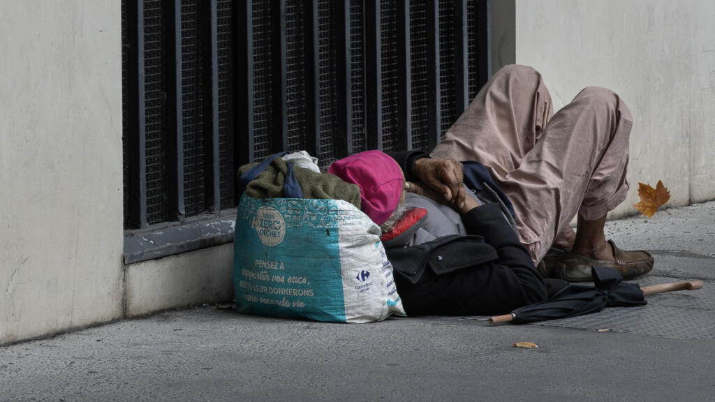 France's most vulnerable households are getting poorer, warns charity