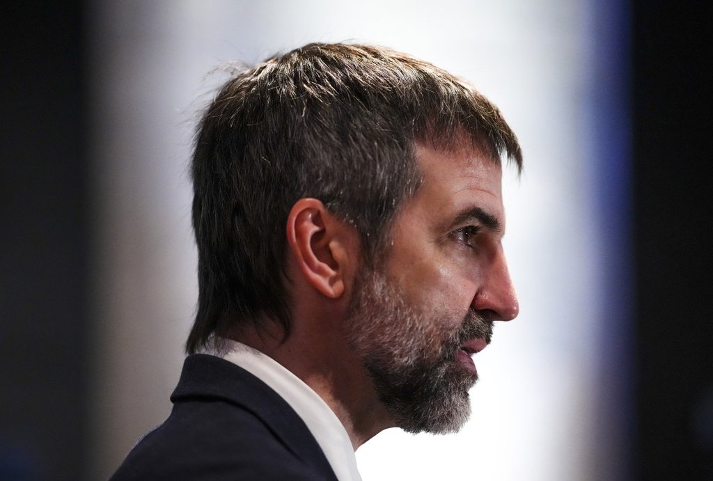 Guilbeault resigns from cabinet after Carney signs Alberta pipeline deal