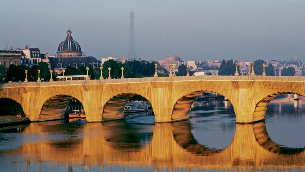 Pont Neuf rewrapped: how Paris's oldest bridge became new again