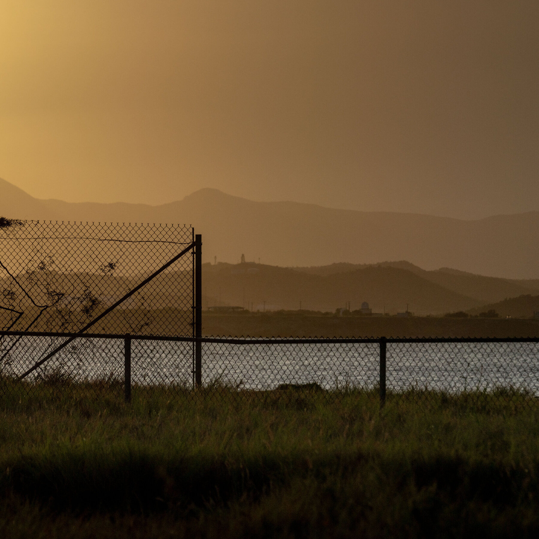 U.S. Sends Cubans to Naval Station at Guantánamo Bay