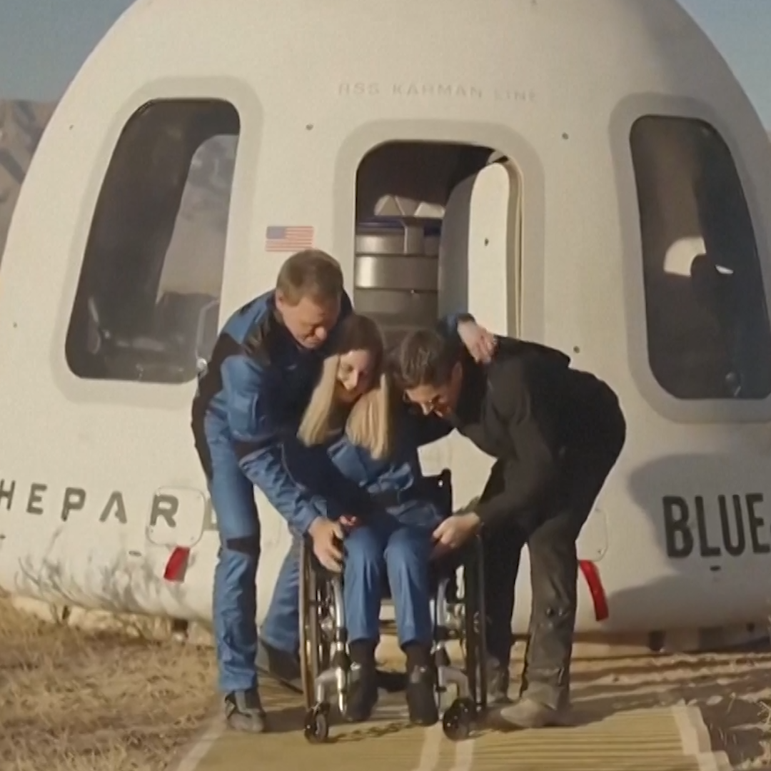 In a First, a Wheelchair User Joins a Short Flight to Space
