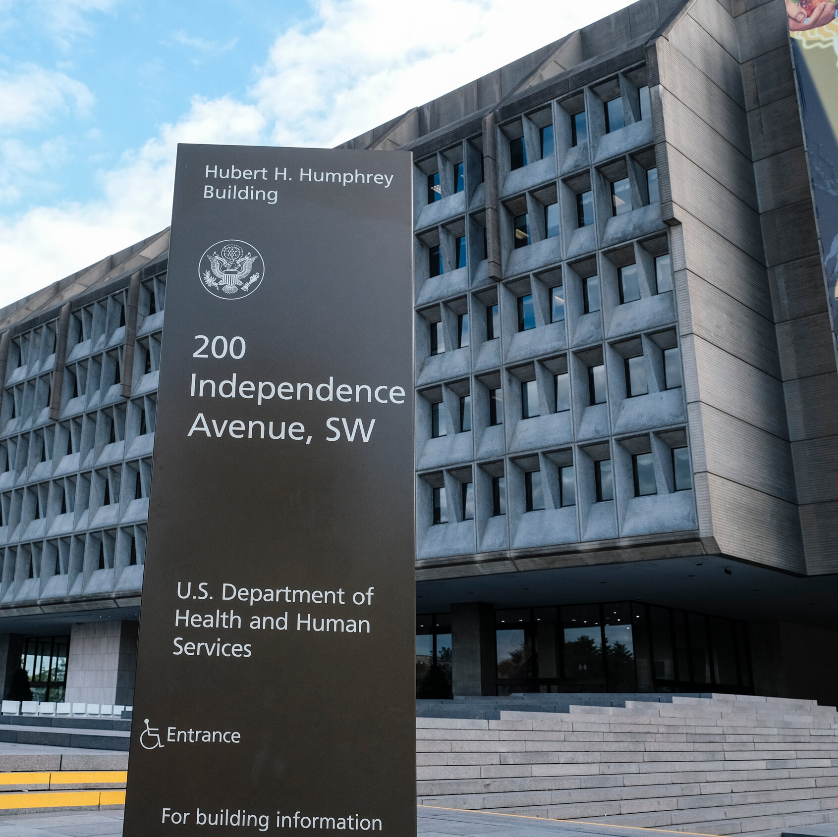 Health Dept. to Freeze $10 Billion in Funding to 5 Democratic States