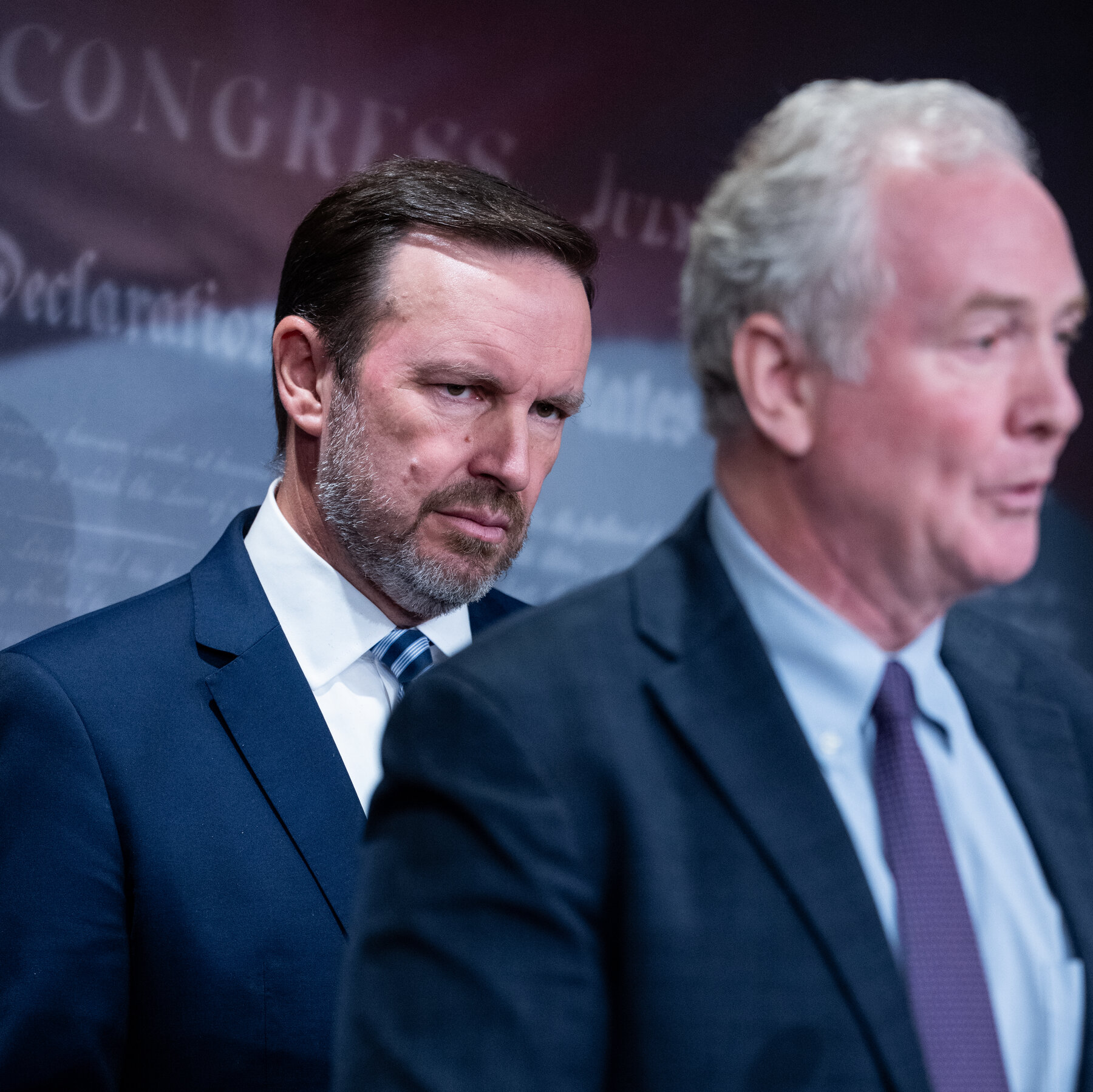 Trump’s Claim to Venezuelan Oil Money Draws Scrutiny in Congress