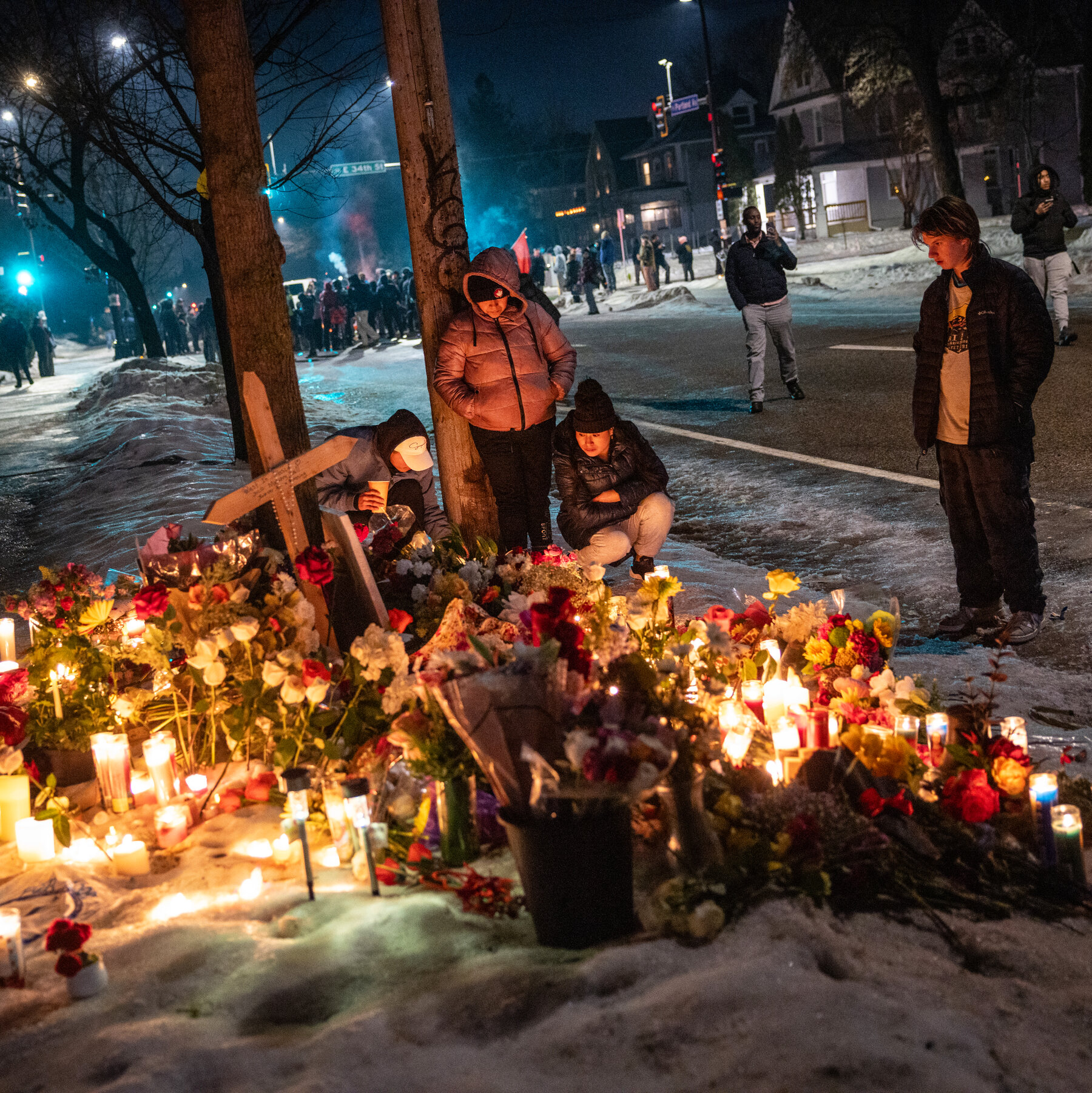In Minneapolis ICE Shooting, Legal Hurdles Could Block State Charges Against Agent