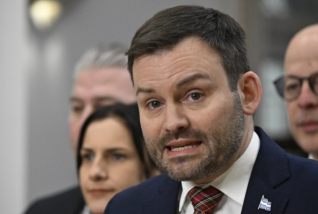 PQ leader says it’s time to relaunch debate on sovereignty after Legault resignation