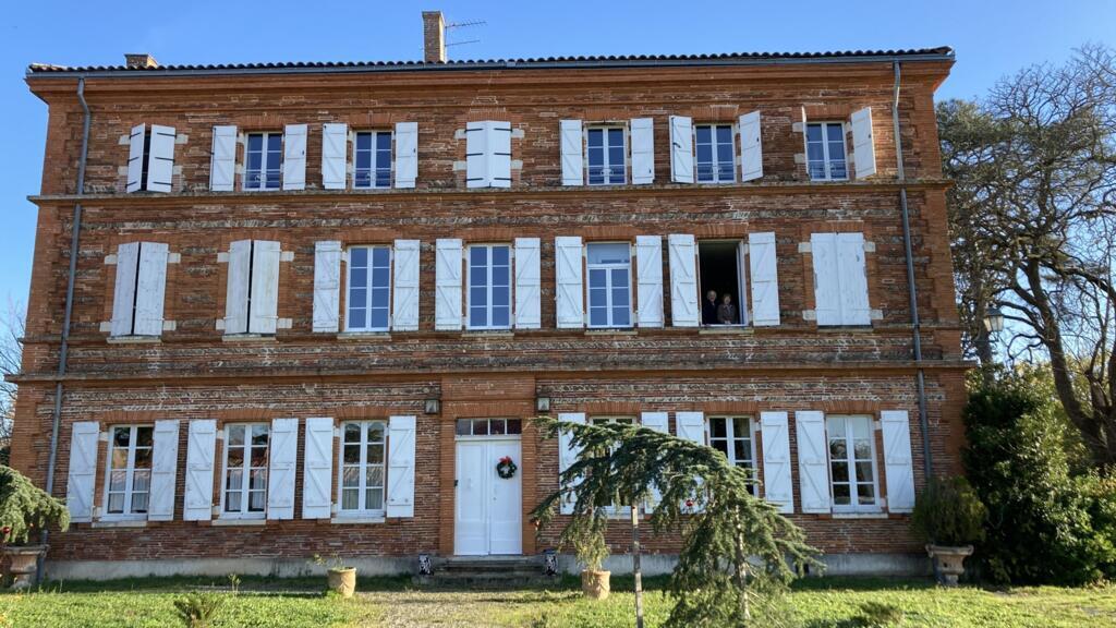 Growing old together in France