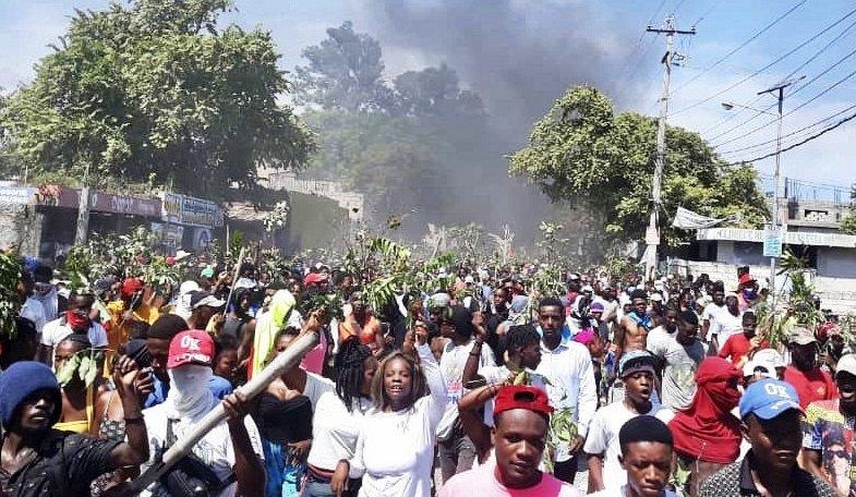 Les Français doivent restituer les 30 milliards d’euros qu’ils ont volés au peuple haïtien…! 