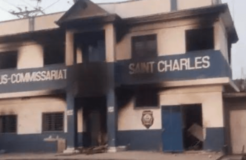 Haïti – Violences à Carrefour sans présence policière : une vingtaine de morts et de blessés lors d’une ambiance pré-carnavalesque