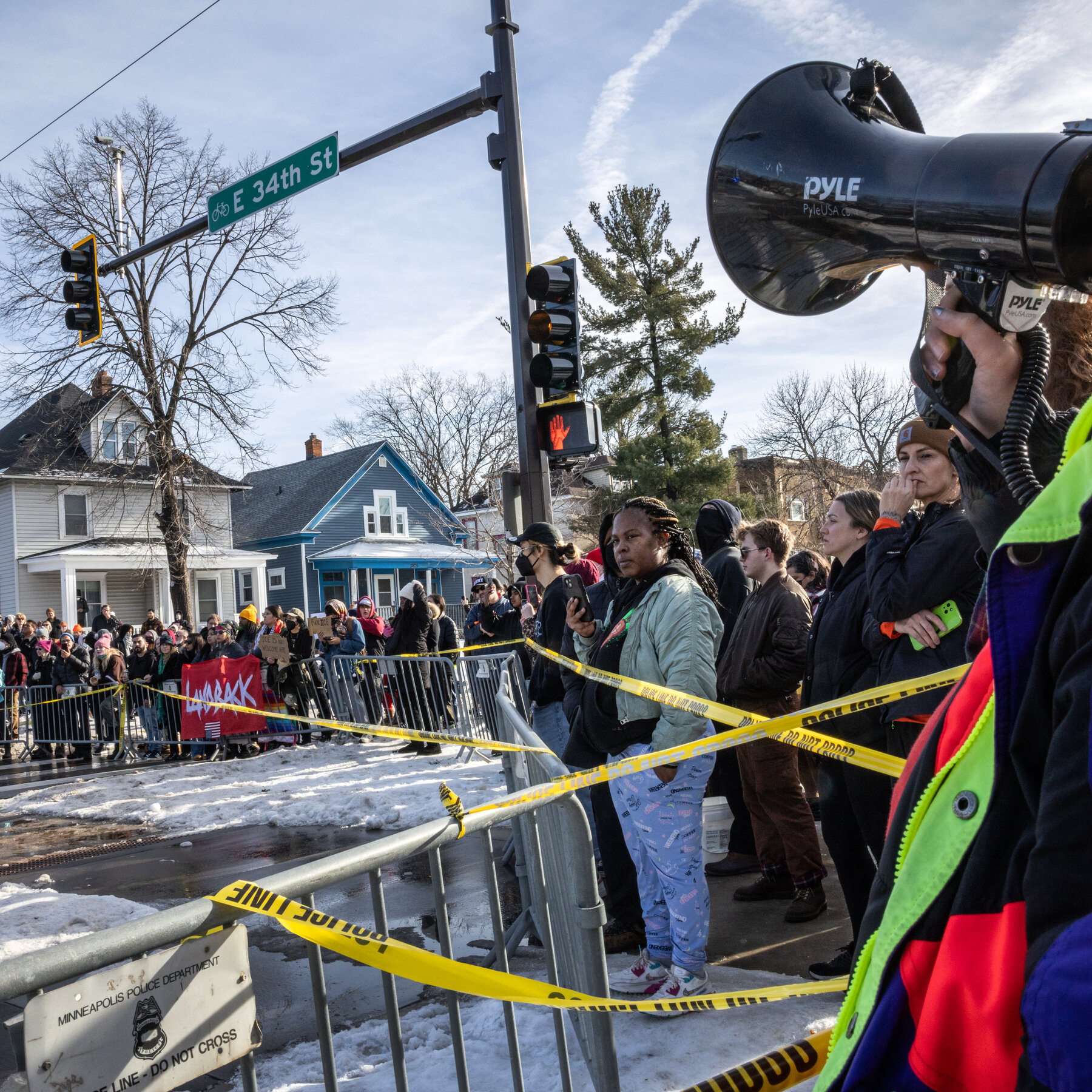‘No Win’ for Minneapolis Police Caught Between Trump and City Residents