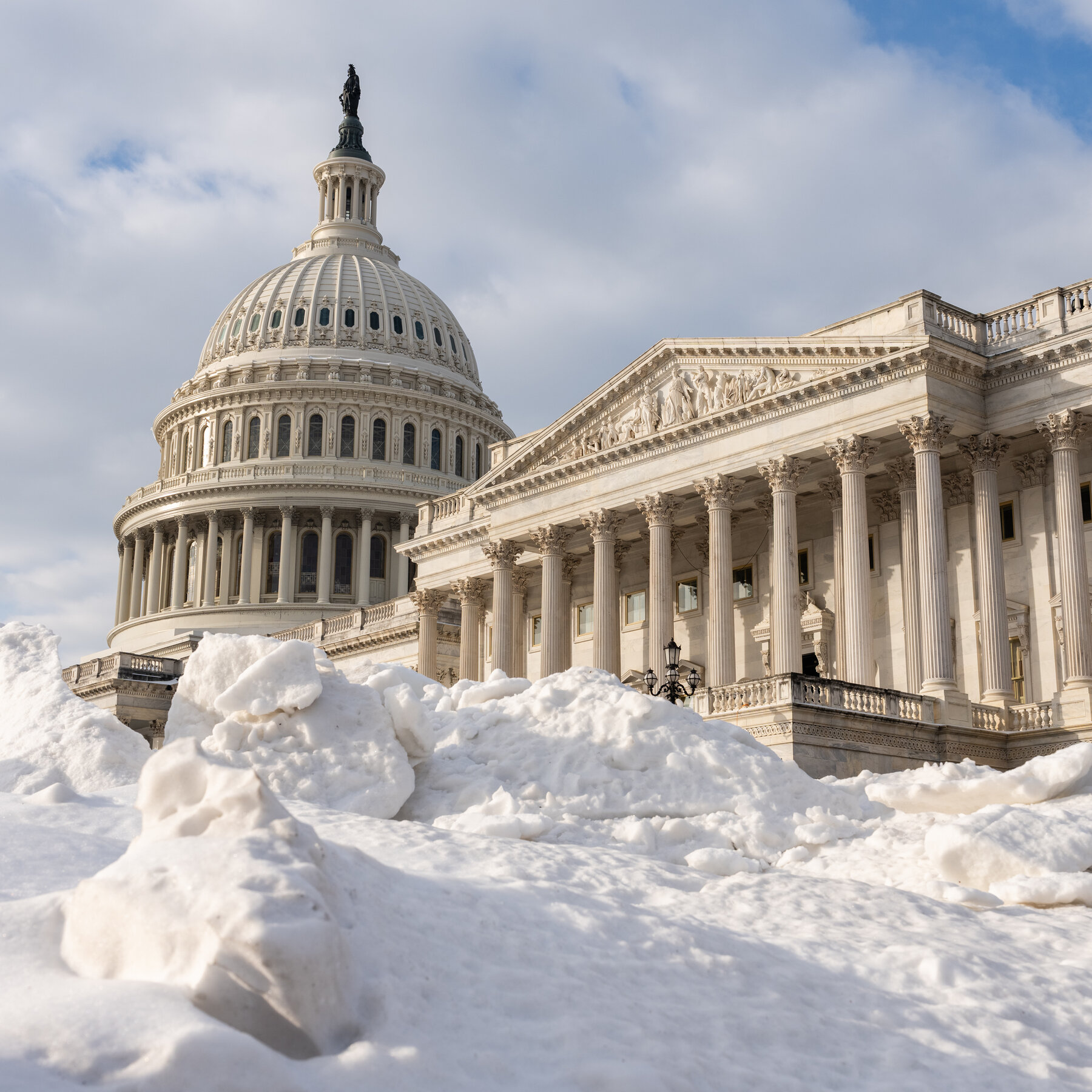 House Moves Toward Passing Deal to End Partial Shutdown