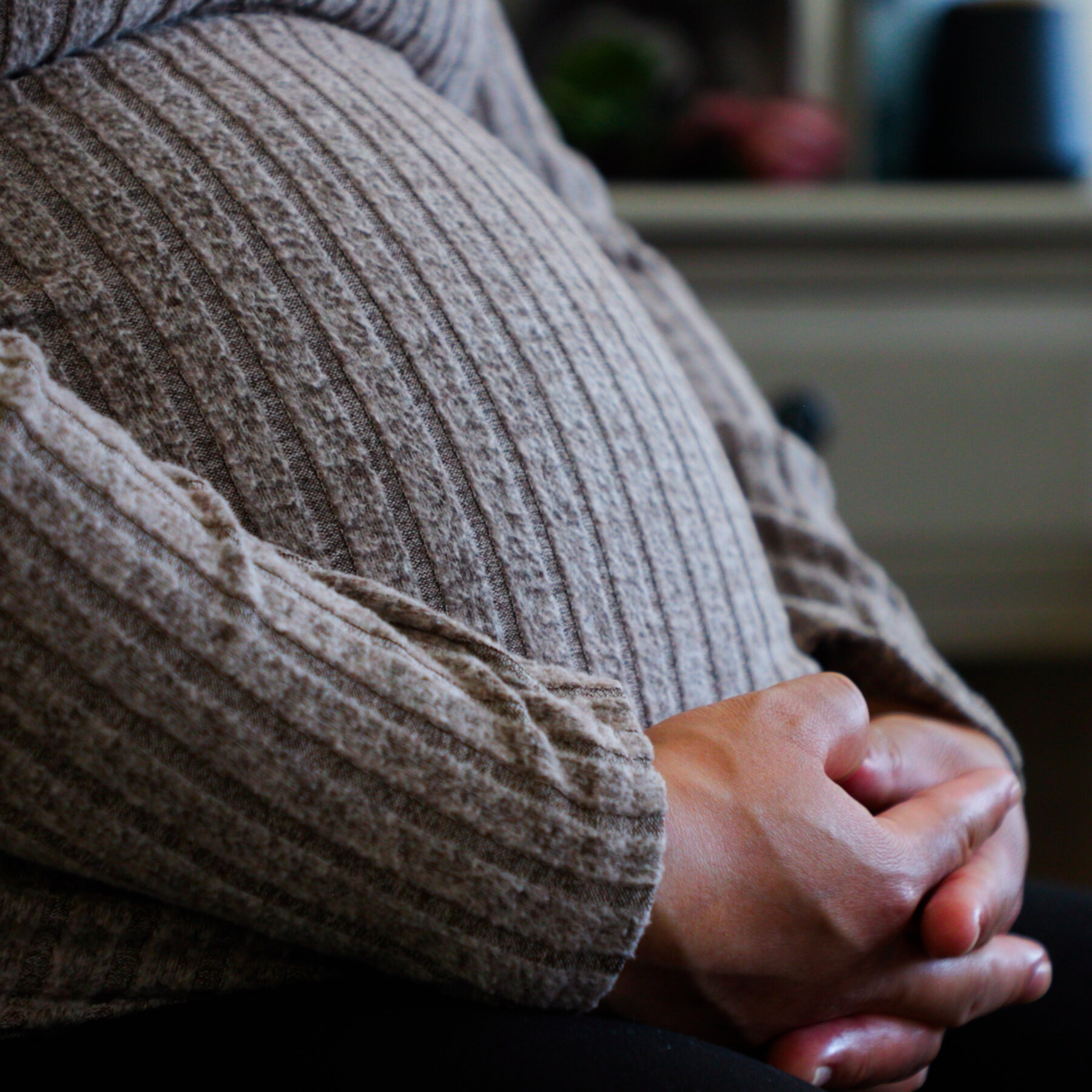Pregnant Women in Minneapolis Hiding From ICE Face Impossible Choice