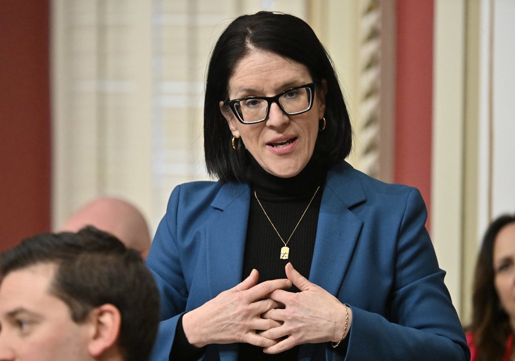 Quebec delays implementation of new French curriculum to September 2027