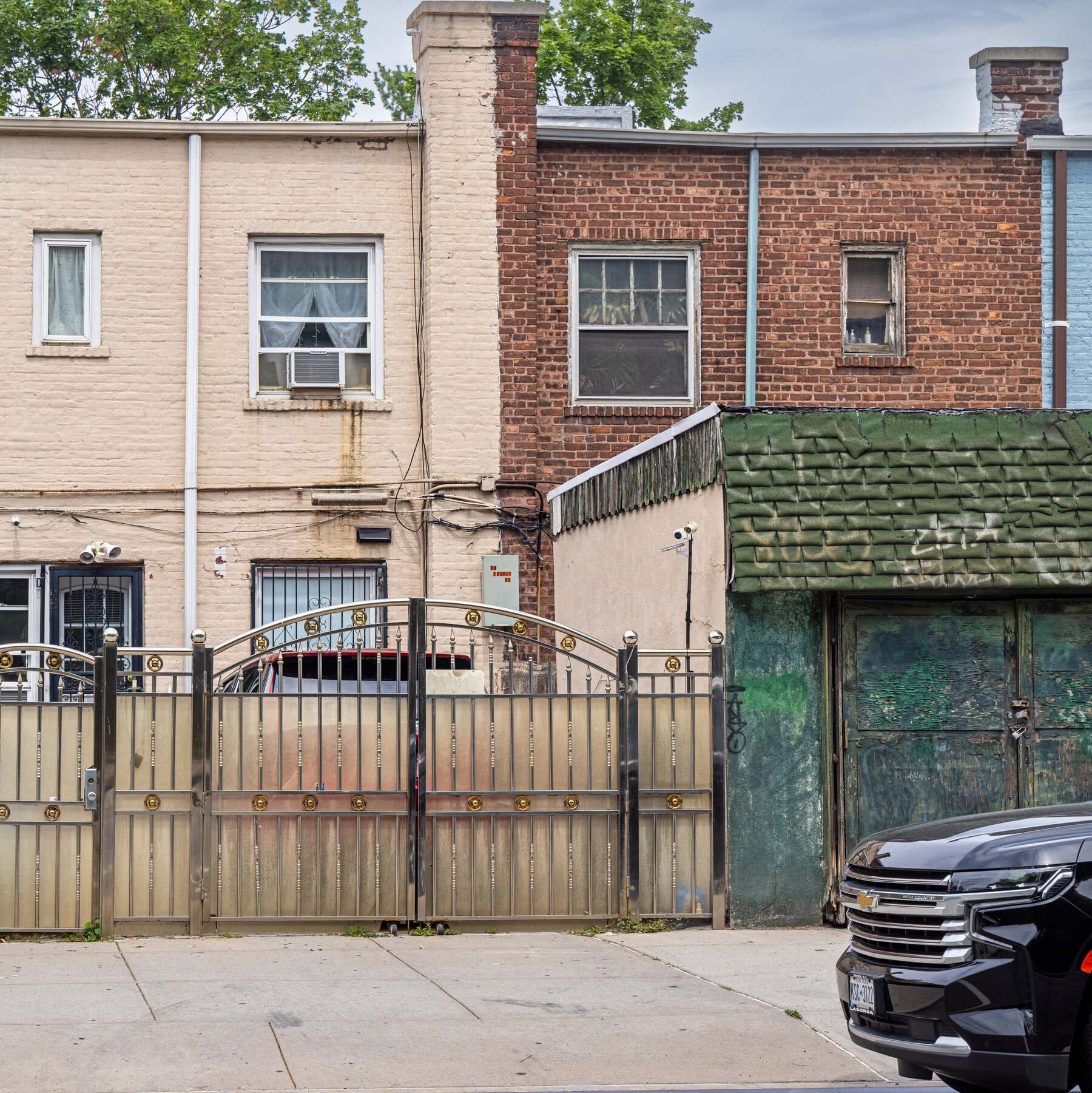 Are You a New Yorker with a Unique Parking Situation? We Want to Hear It.