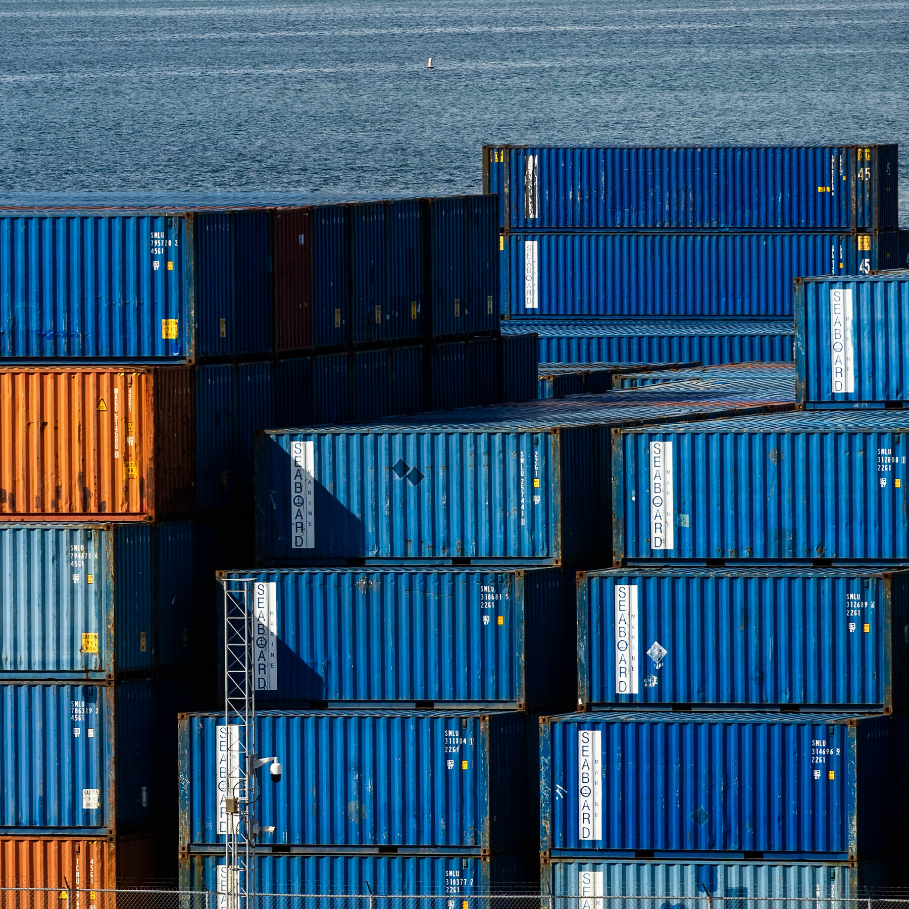 Trump’s Tariffs Go Into Effect at 10 Percent, Not 15