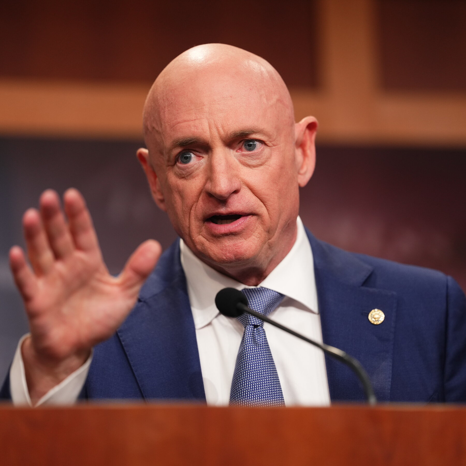 Democrats Denounce Trump’s Iran Attack, but Subtle Divisions Emerge