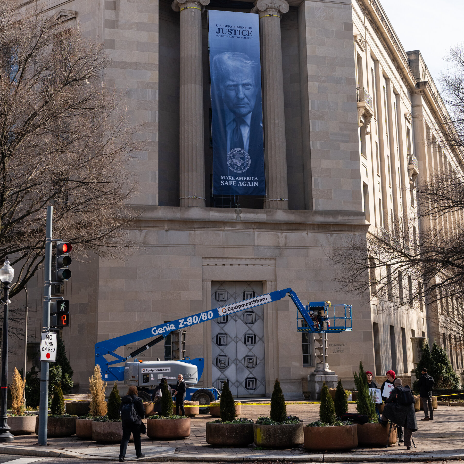 Trump Administration Abandons Efforts to Impose Executive Orders on Law Firms