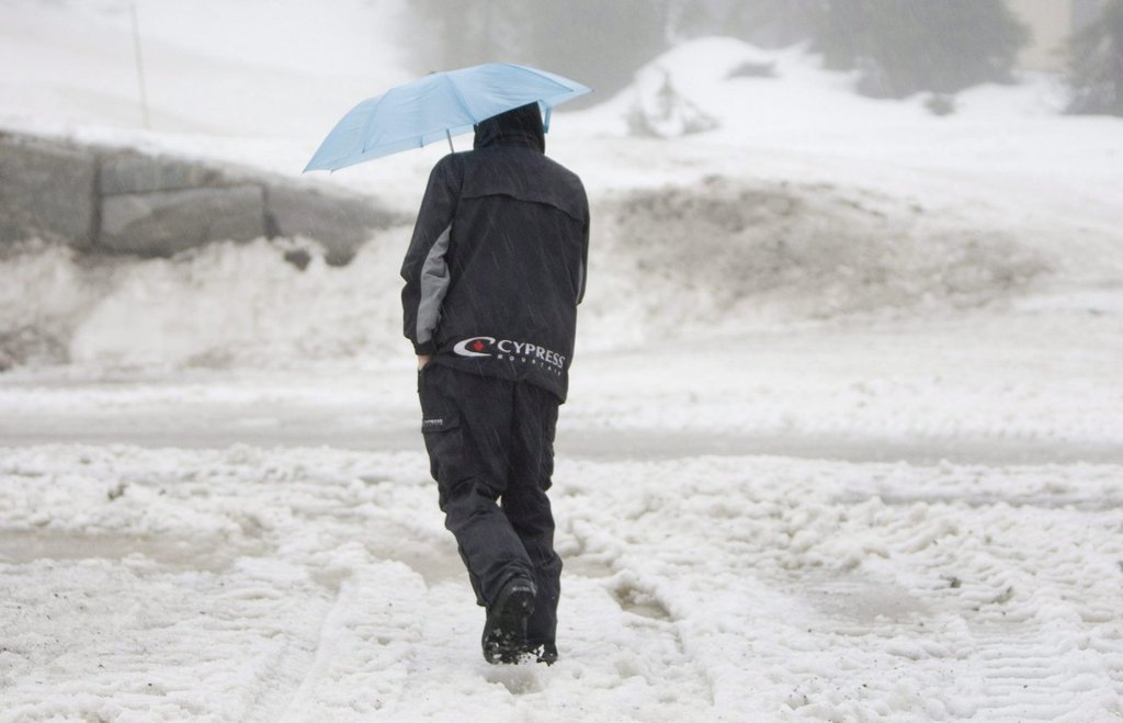Storm may bring flash flooding to Ontario, Quebec bracing for freezing rain