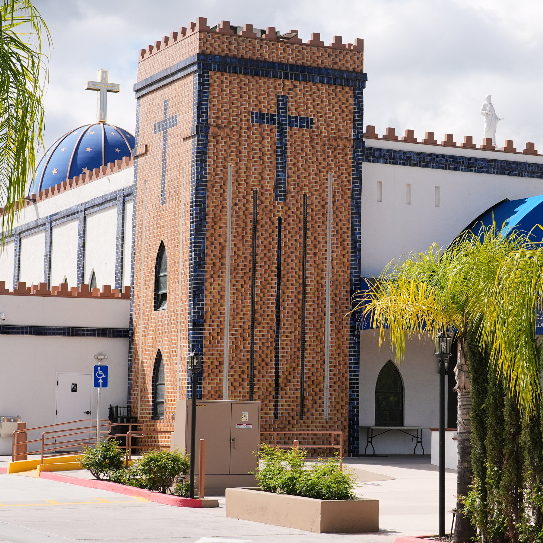 Pope Accepts Resignation of U.S. Bishop Charged With Embezzlement