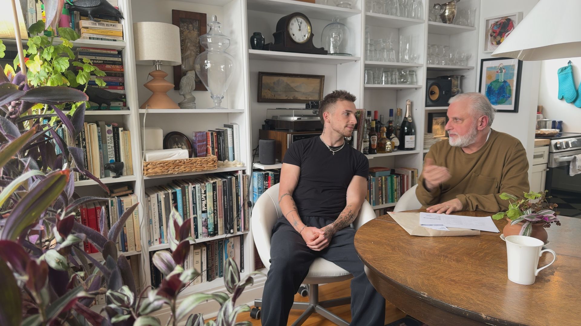 Montreal father loses nearly $20,000 in impersonation scam