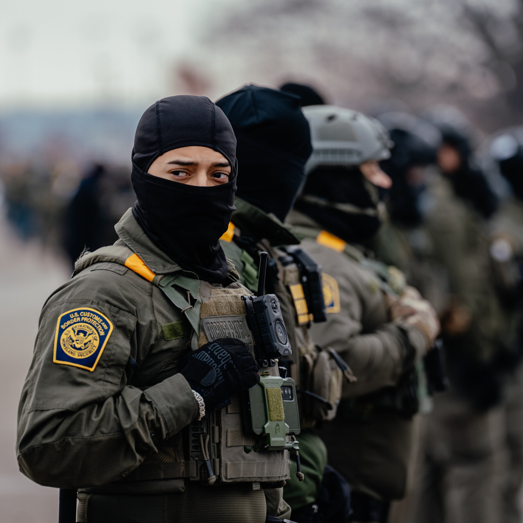 Trump Administration Offers Narrow Immigration Changes to End D.H.S. Shutdown